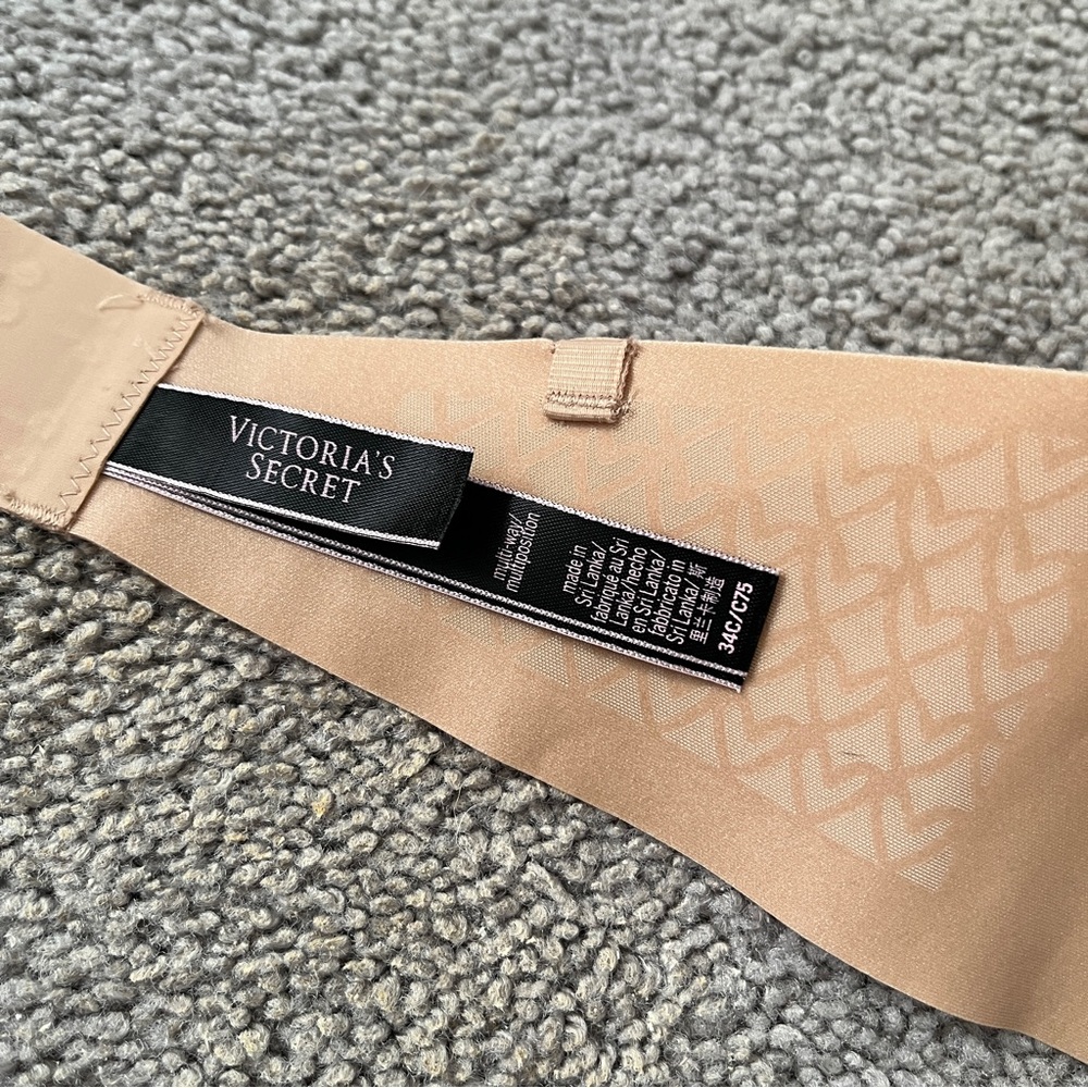 Victoria’s Secret Illusions Strapless Bra - Picture 5 of 7